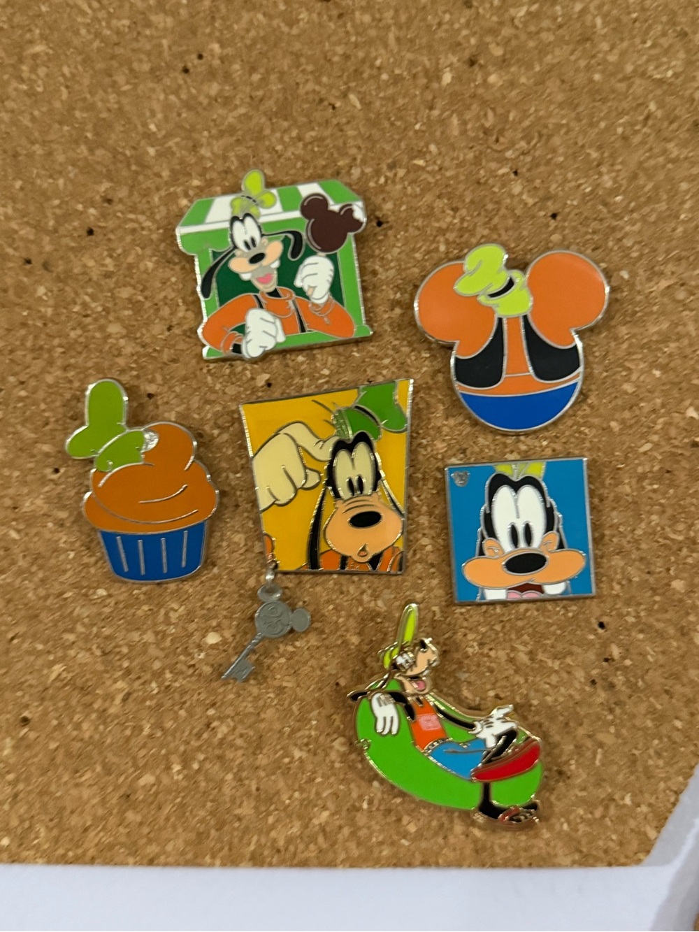 Disney Goofy Pin Bundle